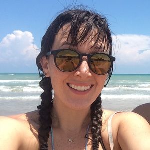 Meet your Posher, Callie